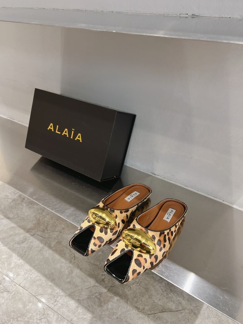 Alaia Sandals